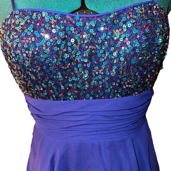 Strapless Homecoming Sequined Blue Ball Gown Size 3/4 - Picture 4 of 6